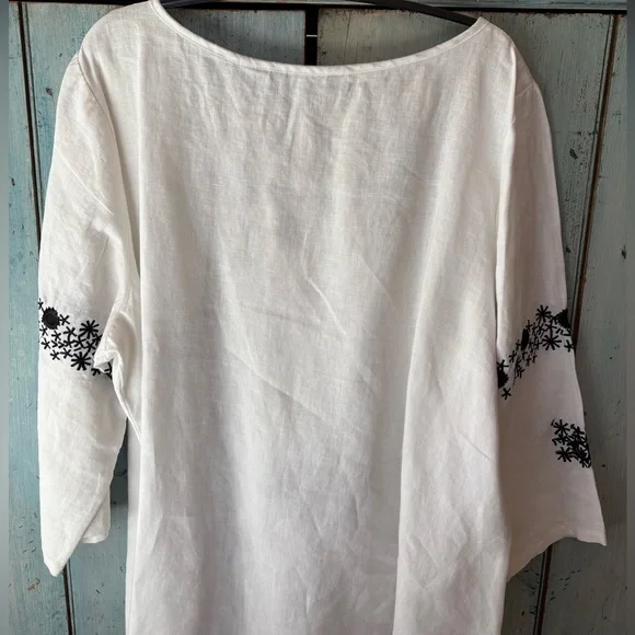 Boho White Linen Peasant Top with Black Intricate Embroidery - Picture 7 of 16